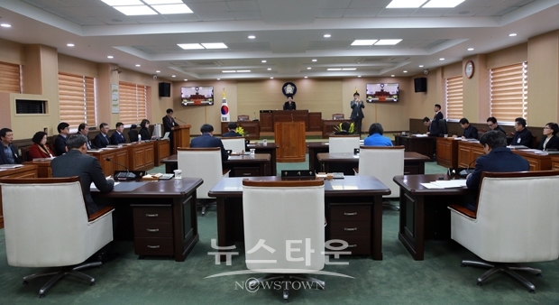 청양군의회가 ‘제250회 정례회’를 11월 23일부터 12월 14일까지 22일간의 일정으로 개회했다.