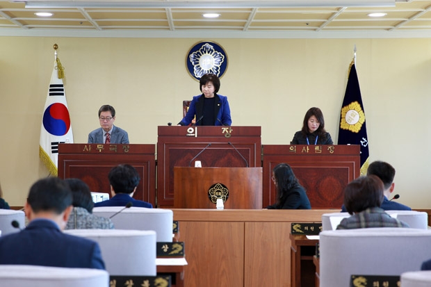 제208회 정례회 제1차 본회의​