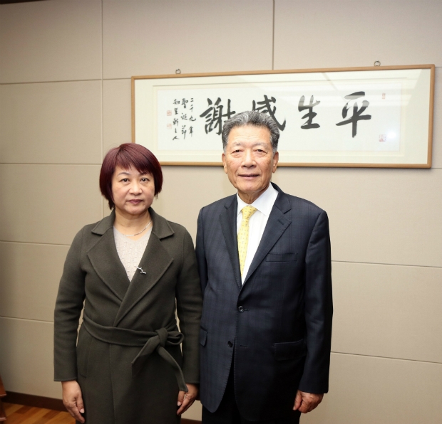 삼진제약 이성우 대표와 LEPU Pharmaceuticals Li Chunli 총경리