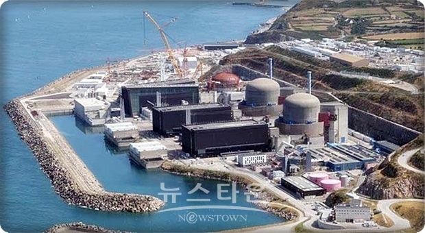 프랑스는 현재 원전 의존도는 72%이다.  당초 2025년까지 50% 감축 목표는 올랑드 전 정부가 내걸었던 목표이다.