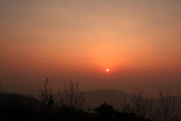 건달산