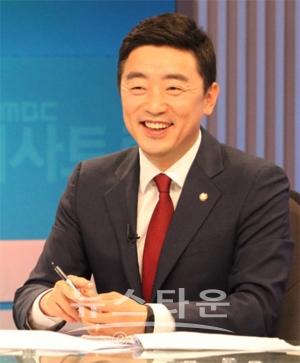 ​더불어민주당 아산을 국회의원 강훈식​