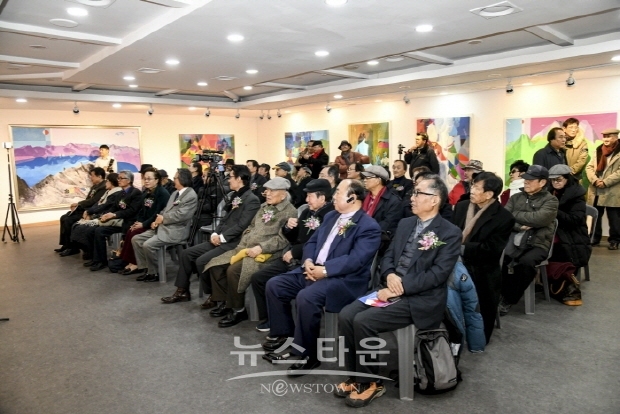 울림 최예태 회화 60주년 기념선집 그 예술의 발자취 출판기념초대전