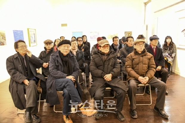 제2회 한국화의 날 ‘한국화 원로작가 100인’전(김한정 기자)