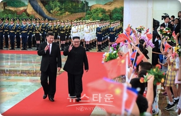 비핵화가 진전된다면, 중국에서 북한으로 가는 인프라 분야에 대한 더 많은 협력이 있을 것으로 기대하고 있다. 중국은 북한이 중국의 역사로부터 교훈을 얻고, 중국의 경제개혁 모델을 따르기를 원한다. 따라서 김정은이 이 길을 택하기 시작하면, 아마 중국은 시간이 지나면서 북한에 대한 경제적 보상을 점점 더 증가시키는 것을 볼 수 있을 것‘이라는 관측이다.