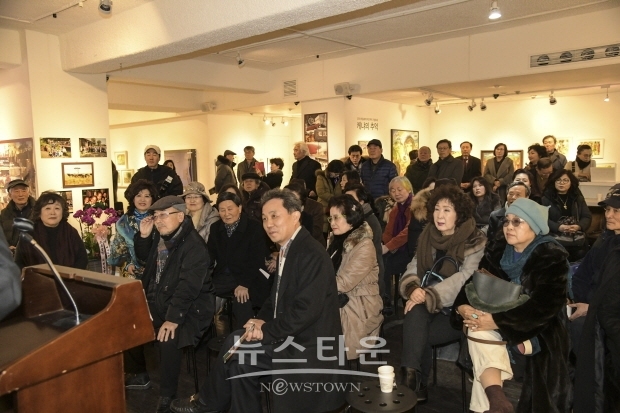 미술세계와 함께하는 아트투어 황기인 작가 사진전 & 케냐의 추억展(김한정 기자)