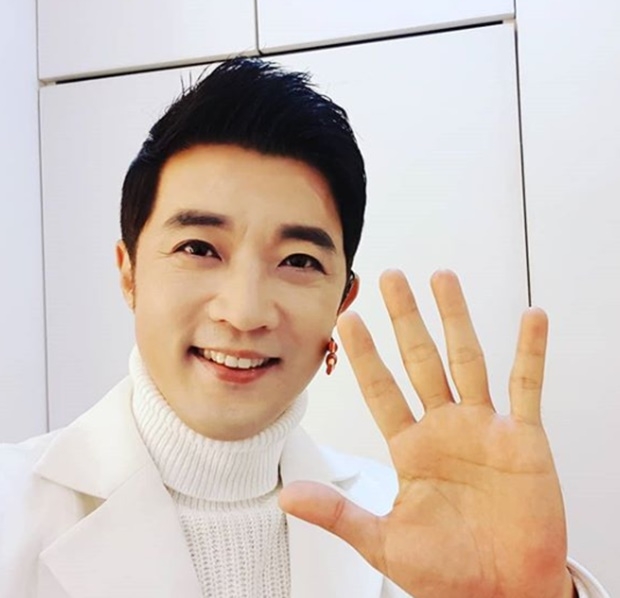 (사진: 안재욱 SNS)