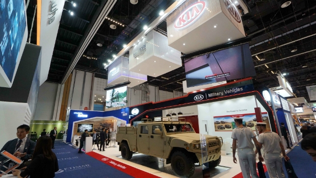 기아차, UAE IDEX 2019 방산전시회 참가 기아자동차㈜는 17일(일)부터 21일(목)까지 UAE 아부다비 국립 전시센터에서 개최되는 IDEX 2019(International Defense Exhibition & Conference 2019) 방산전시회에 참가한다.