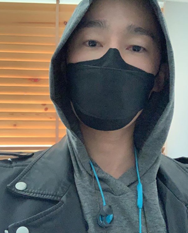 (사진: 허지웅 SNS)