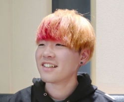 법원으로부터 개명을 허가받은 아카이케 군.