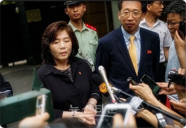 최선희 부상은 이날 평양에서 기자회견을 열고, “우리는 미국의 요구에 어떠한 형태로든 양보할 의사가 없다”면서 이 같이 밝혔다고 통신은 전했다.
