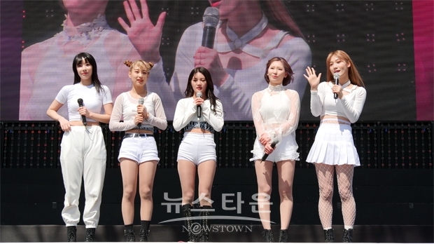 한중 프로젝트 걸그룹 아이러브, 2019 논산딸기축제
