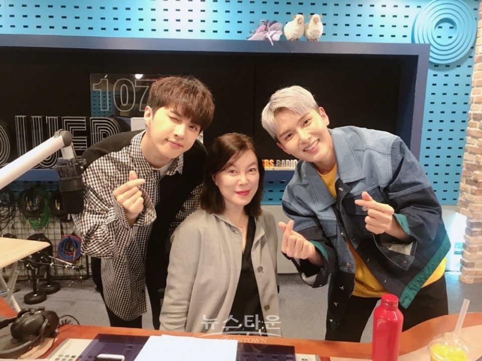 뮤지컬 ‘광염소나타’ 려욱, 켄 5일 SBS 파워FM ‘최화정의 파워타임’서 라이브로 청취자 사로 잡았다!