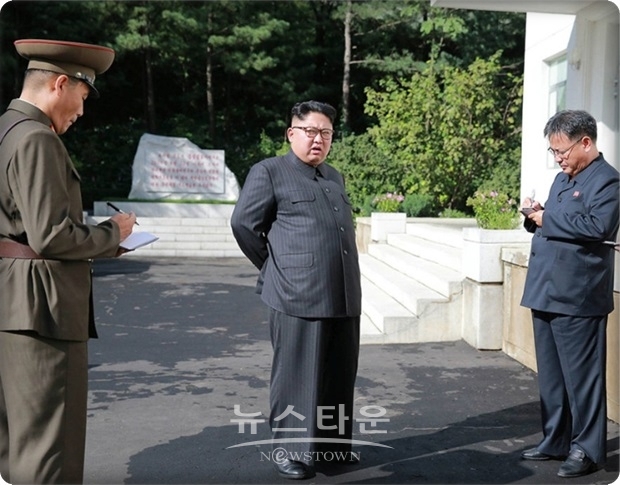 김정은은  “결심만 하면 만들 수 없는 무기는 없다”고 강조하고, “오늘의 성과는 당의 국방과학기술 중시 정책의 정당성과 자립적 국방공업의 위력에 관한 명백한 과시”라고 주장했다.