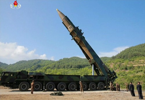 북한 평북 구성의 ICBM 시험발사대.