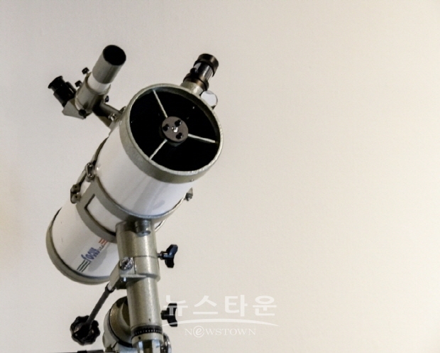 보고 듣고 느끼는 ‘예술과 과학의 만남’전(김한정 기자)