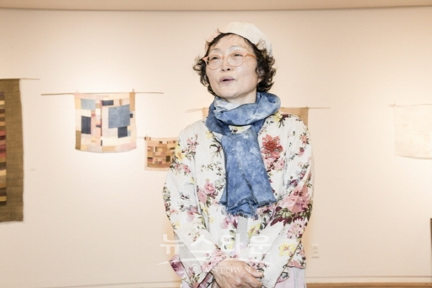 진순이 작가의 조각보 ‘순이의 규방이야기, 소소한 그리움’전(김한정 기자)