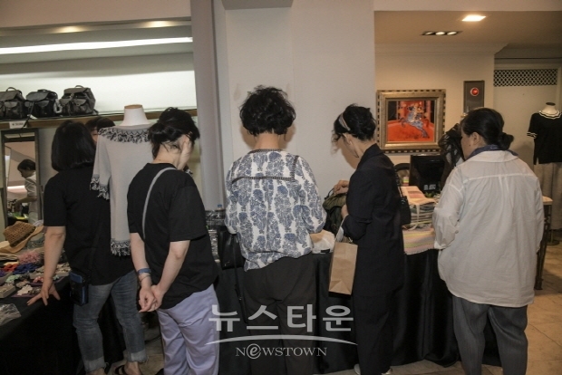 희망고 창립 10주년 기념 ‘남수단 톤즈’ 자립을 위한 '마음나누기 친구더하기' 바자회 열려(김한정 기자)