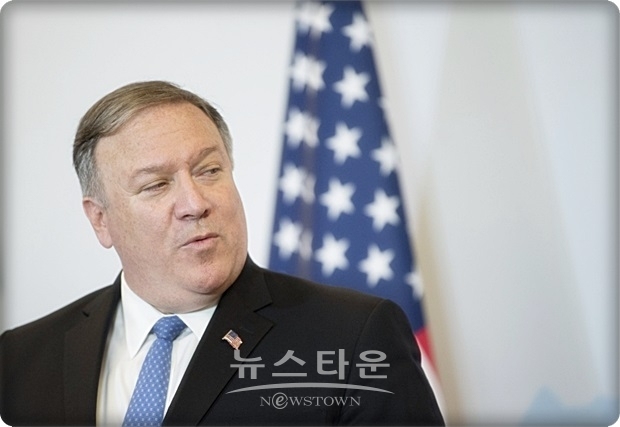 폼페이오 장관은 북한 김정은 위원장에게 당부의 말도 잊지 않았다. “김정은 위원장을 합리적이라고 생각하지만, 미국인들이 한 순간이라도 ‘과거가 있는 지도자의 말’에 미국이 의존하고 있다고 생각하지 않길 바란다”고 강조했다.