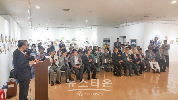 2019 한국신맥회 ‘淸風부채’전(김한정 기자)