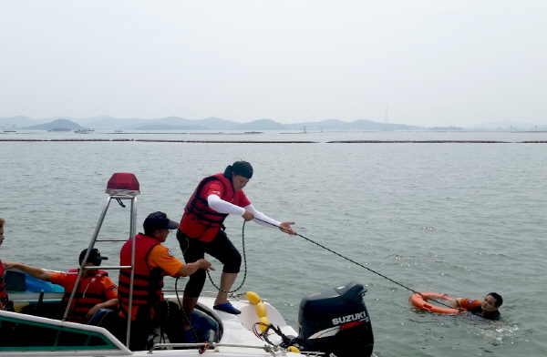 수상구조대 훈련모습
