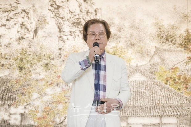 임농 하철경 화백 62회 초대 개인전(김한정 기자)