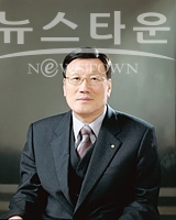 학교 바로세우기 전국연합회장전. 부산교총 회장