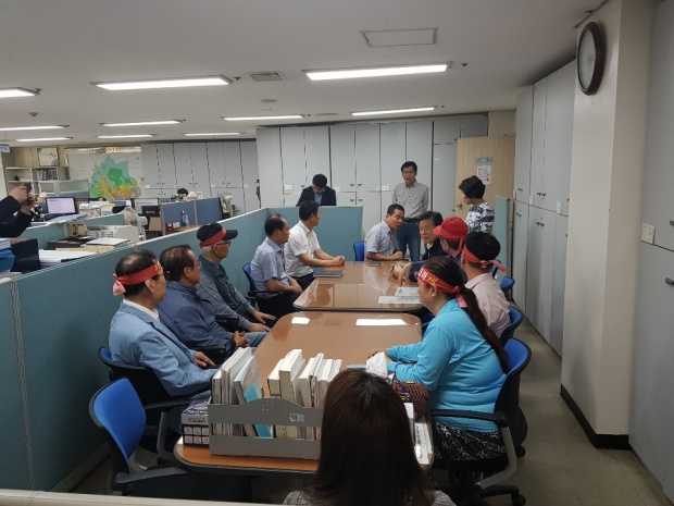 안양시 건축과 관계자와 간담회를 통해 항의 목적과 호소가 이뤄졌다