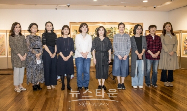 제6회 민연회, ‘민화 회원전’(김한정 기자)