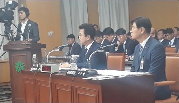좌측이 허태정 대전광역시장