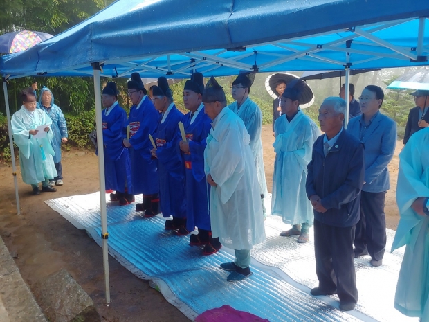 송문주장군 제향