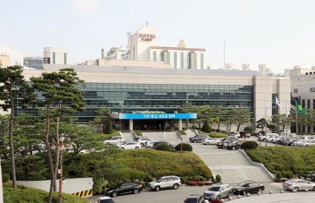 시청 전경
