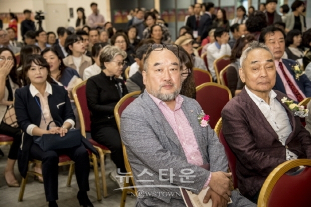 2019 인천국제아트페어 개최(김한정 기자)