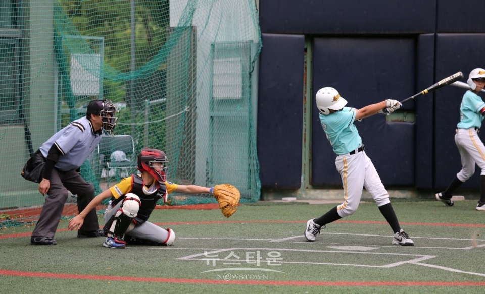 제18회 대한유소년야구연맹 회장배 및 스톰배 전국유소년야구대회 개막 / 고득용기자 ⓒ뉴스타운