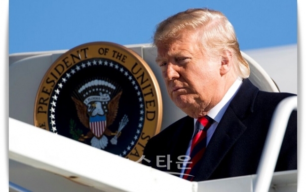 공화당은 또 우크라이나 당국자는 7월에 미국으로부터 제공 받을 3억 9100만 달러의 군사원조의 실시 지연 자체를 알지 못하고 있었기 때문에 압력을 느끼지 않았다는 논리를 펼칠 전망이다.