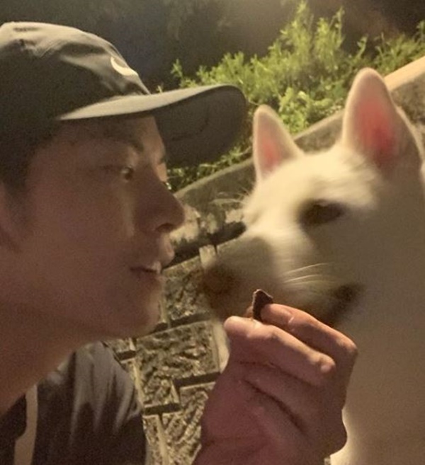 (사진: 홍종현 인스타그램)