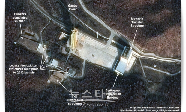 비핵화 회담의 전진을 요구하는 미국은 유럽 각국에 의한 성명에도 참가하지 않으면서 사태 추이를 주시해왔지만, 북한이 도발 자세를 강화하고 있는 움직임이 나타남에 따라 안보리 긴급회의 개최를 강력히 요구, 성사됐다. 미국의보다 강경한 대북자세의 추이가 주목된다.