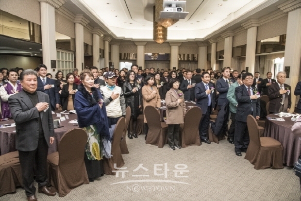 그룹사운드 죠커스 리더 조갑출 원장, 2019 한국을 빛낸 ‘그룹사운드발전대상’ 수상(김한정 기자)
