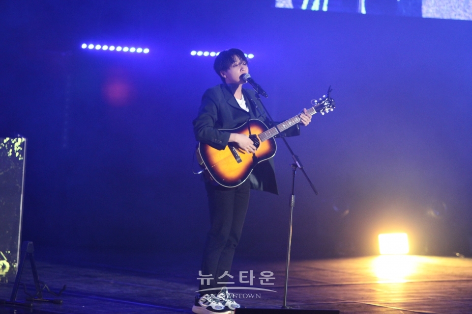 가창력이 뛰어난 싱어송라이터 정세운