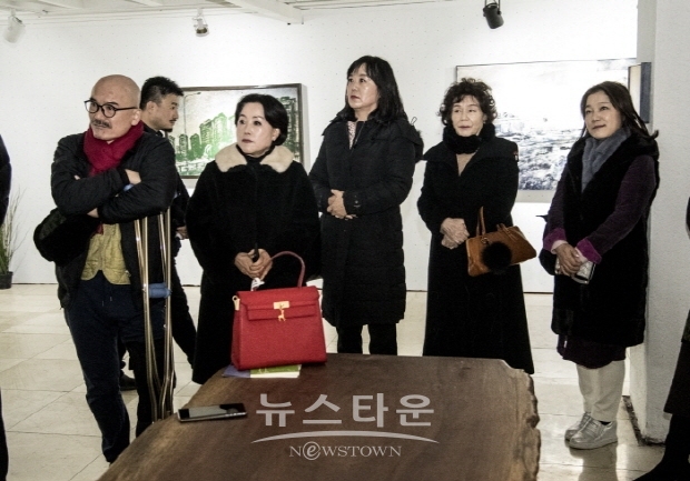 김현기, 김용호 展 '현기오빠, 푸른 별에서 놀다/어떤 추억-내 마음의 풍경' 오프닝 행사(김한정 기자)