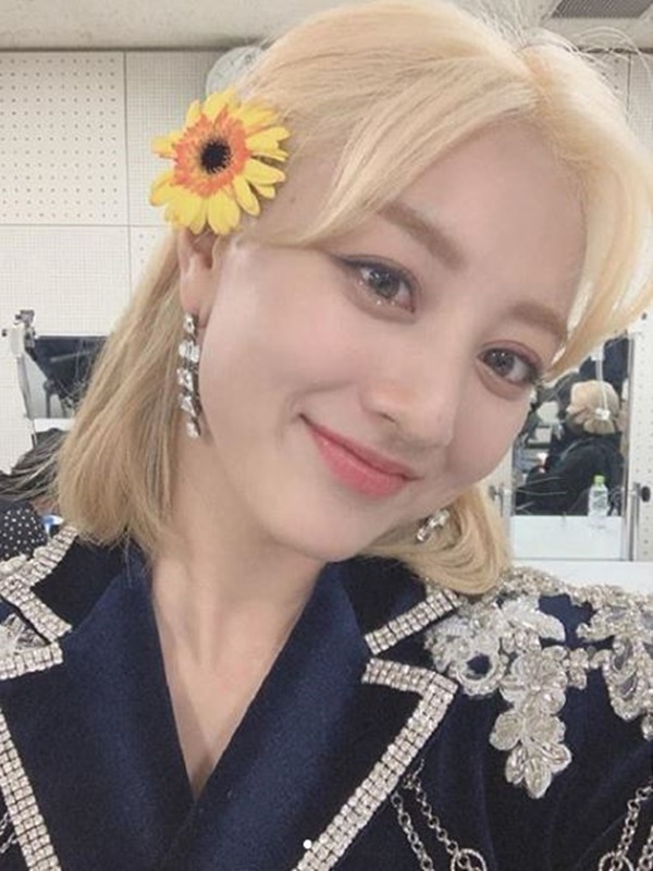 (사진: 트와이스 공식 SNS)