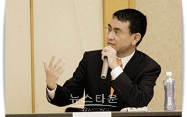 고노 다로(河野太郎) 일본 방위상은 오는 10일 해상자위대 호위 함  ‘타카나미’와 P3C초계기에 대한 방위청 설치 법 ‘조사·연구’에 근거한 중동 해역에서의 정보수집 임무의 파견 명령을 발표한다