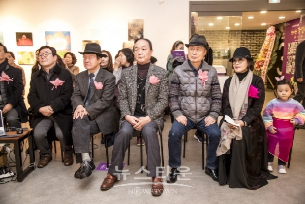2020년 제6회 인사동 감성미술제 ‘춘하추동’전(김한정 기자)