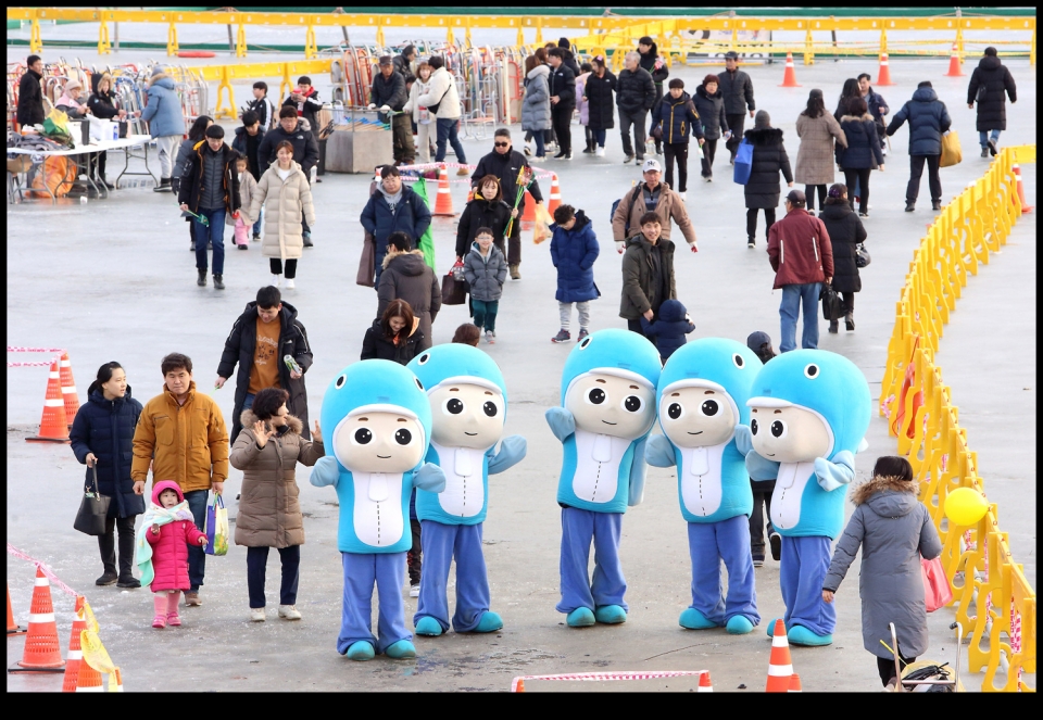 인제빙어축제 행사장풍경