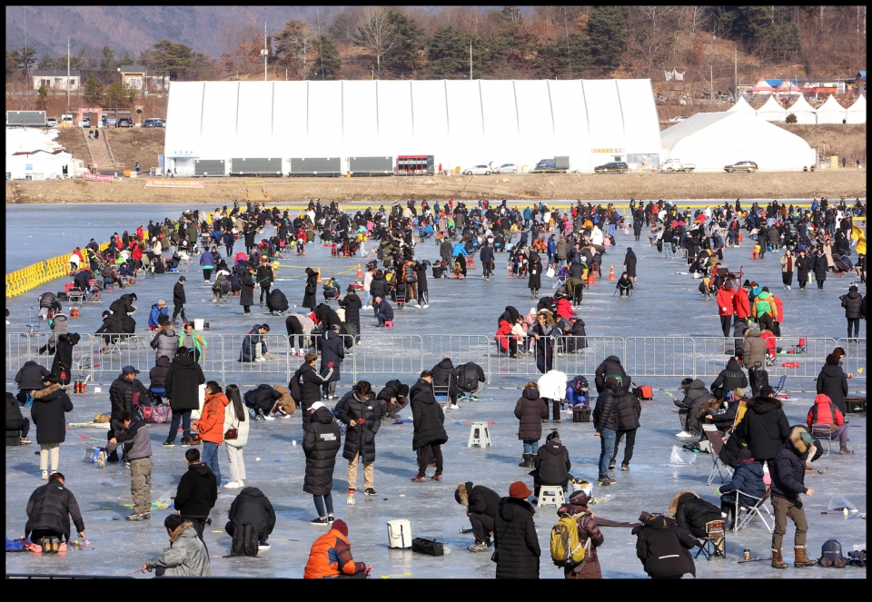 인제빙어축제 행사장풍경