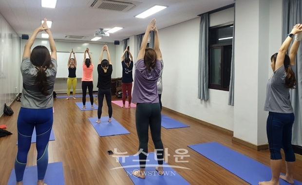 예쁜 몸 만들기(요가, 필라테스)
