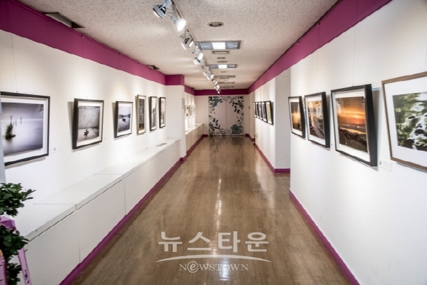 강의구 베트남 사진전 ‘시간이 담긴 풍경’(김한정 기자)