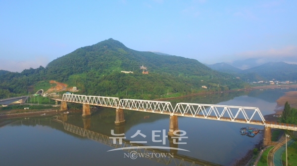 섬진철교