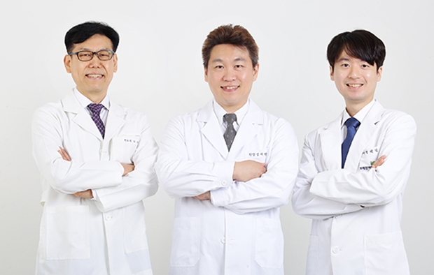 (사진: 브레인리더한의원 네트워크 진료팀)
