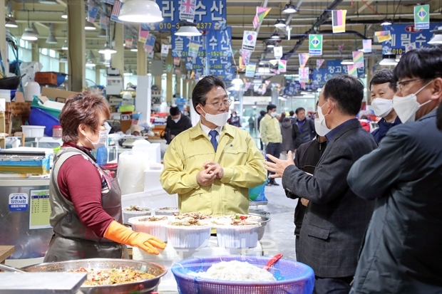 김홍장 당진시장 코로나19 대응상황 및 민생현장 점검